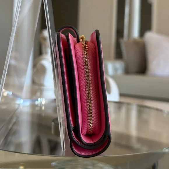 🌟SOLD🌟 NWT Kate Spade Pink Saffiano Wallet - Picture 3 of 6
